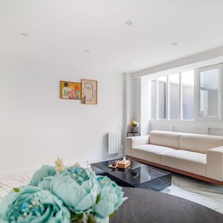 Spacious Flat For 4 People #1 Asnières Exteriör bild