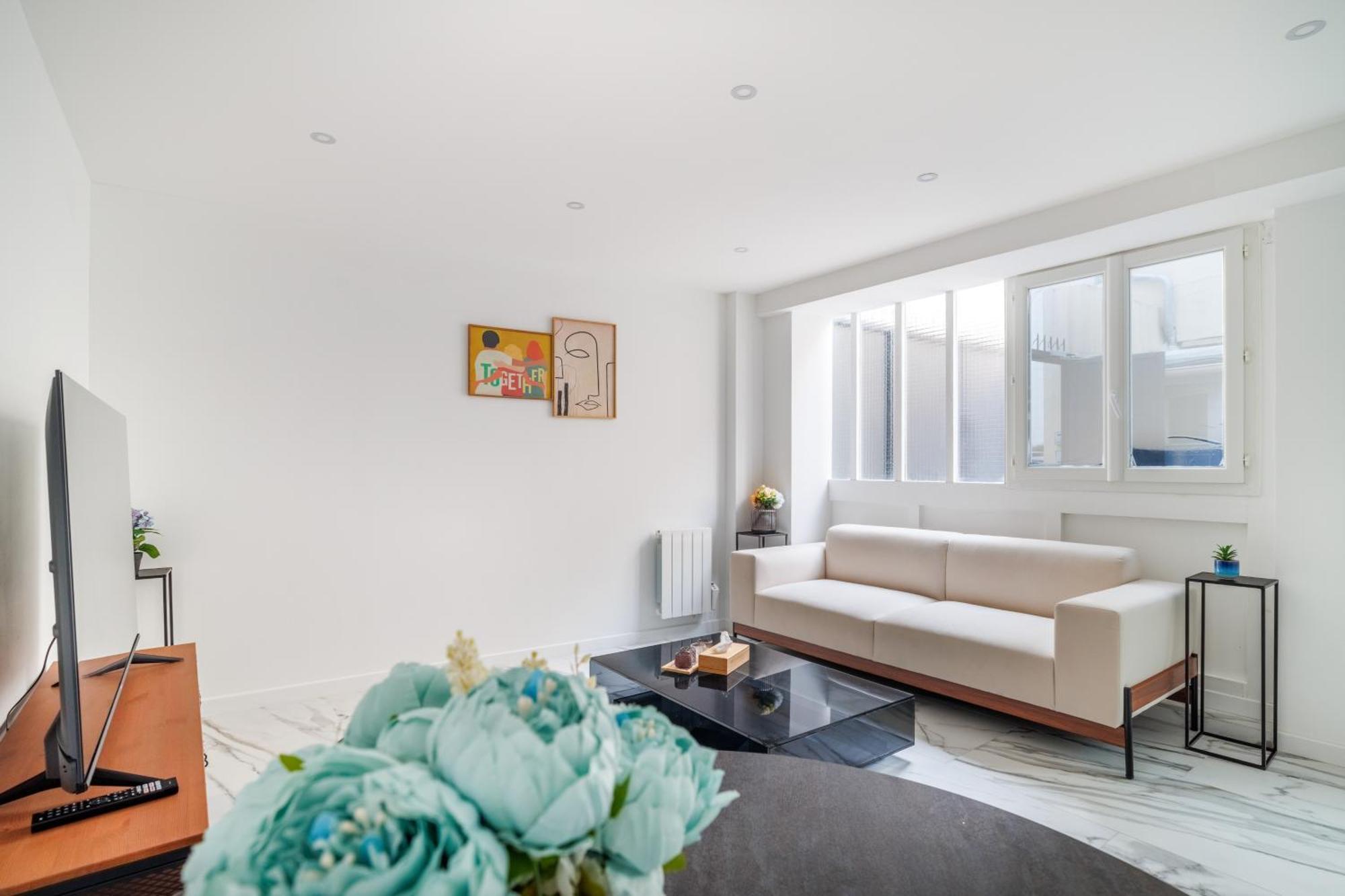 Spacious Flat For 4 People #1 Asnières Exteriör bild